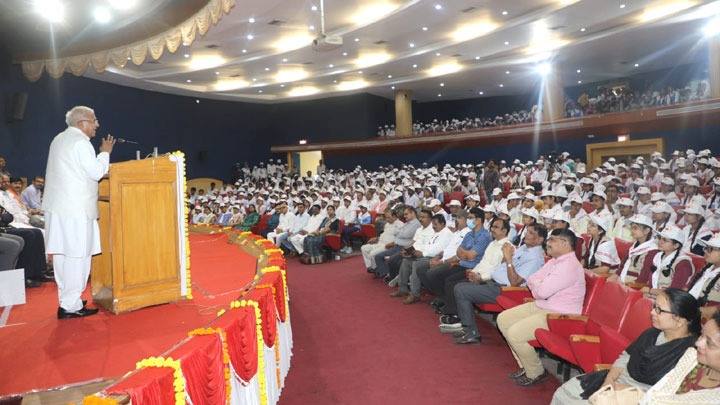 पीड़ित मानवता की सेवा मानव का सबसे बड़ा धर्म : राज्यपाल श्री पटेल